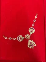 Elegant Kundan Floral Shishful with Tika