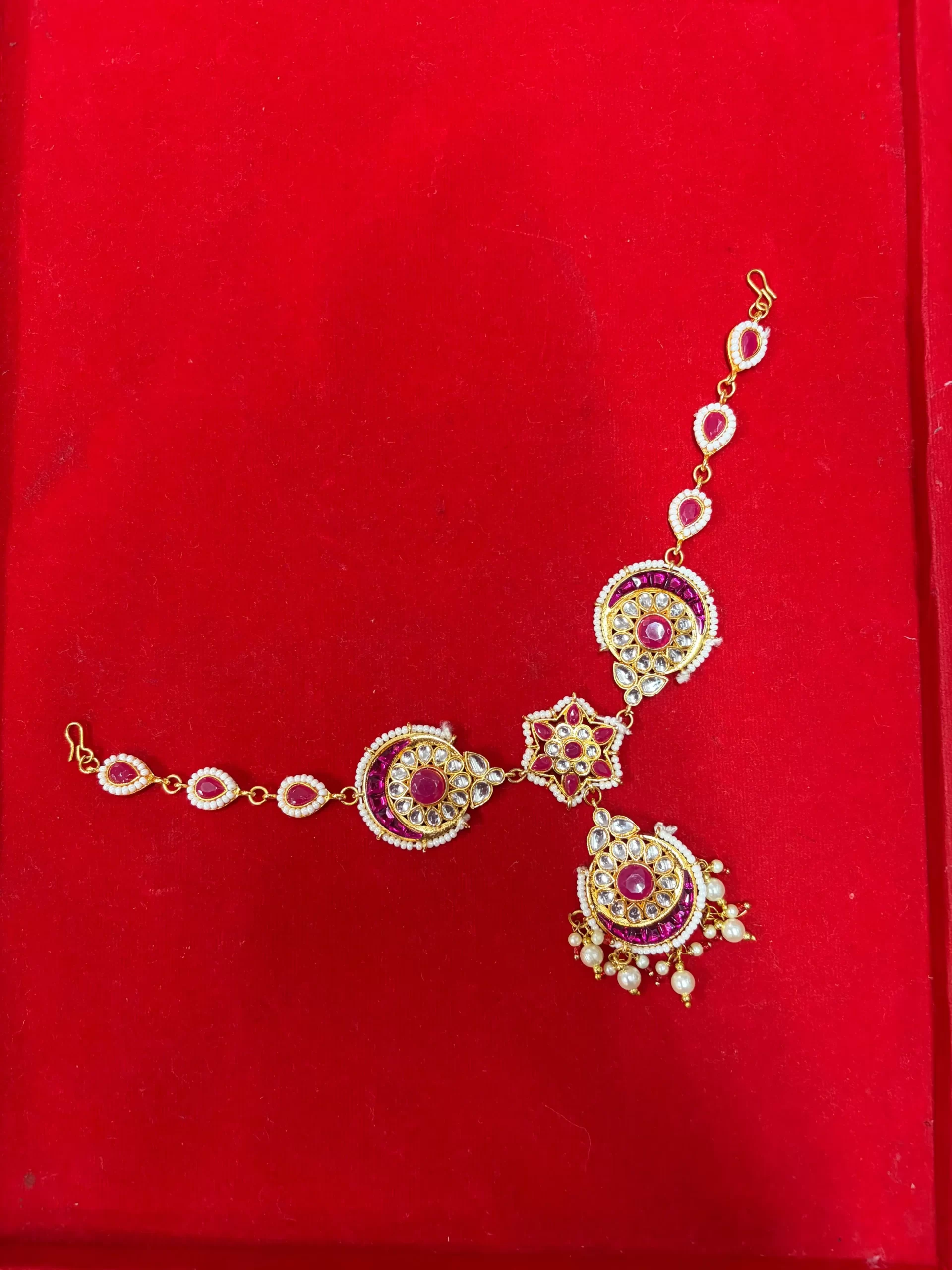 JB140.1 Elegant Kundan Floral Shishful with Tika - Image 1