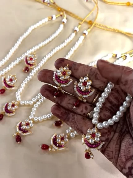 Pink Chand Pearl Chain Set with Earrings